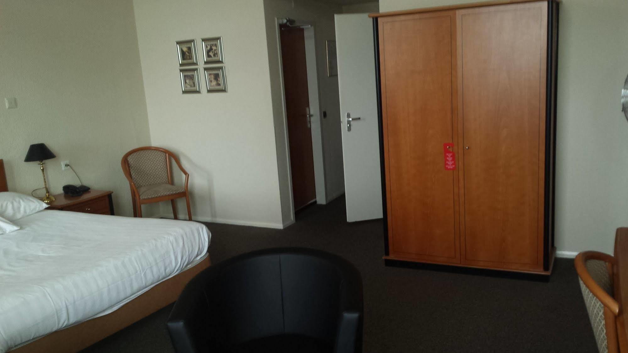 Hotel Wilhelmina Venlo Dış mekan fotoğraf